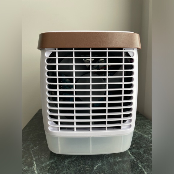 Sale!! New Deluxe Portable AirCooler 4speeds Swamp Coolers with Humidifier - Picture 2 of 7